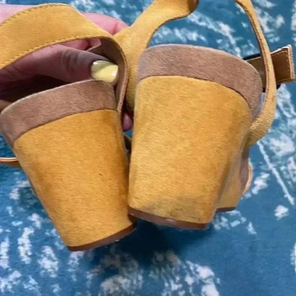 Lucky Brand Golden woven suede wedge heel sandals 9.5